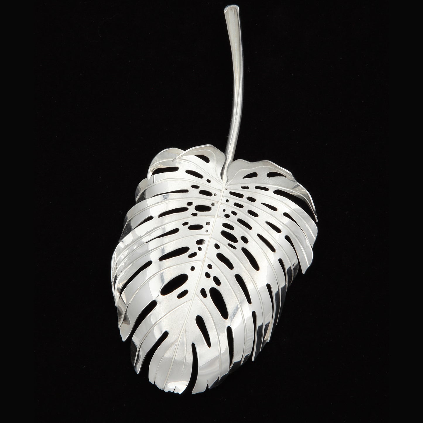 Monstera Deliciosa Leaf brooch or pendant