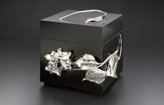 Hydrangea Blossom jewelry box