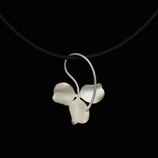 Clover necklace (pendant)