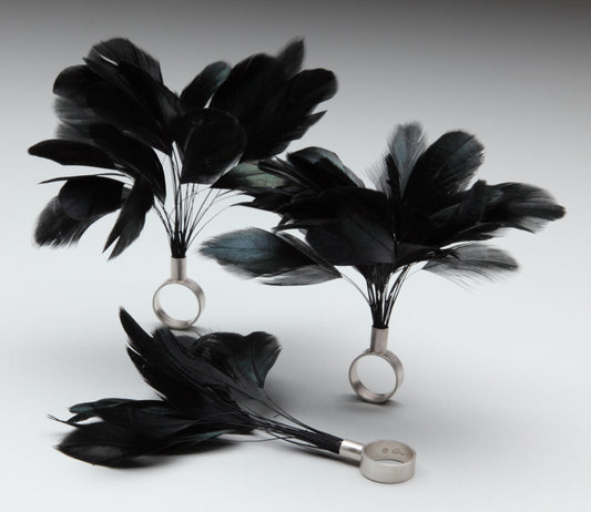 Cock Feather cocktail ring