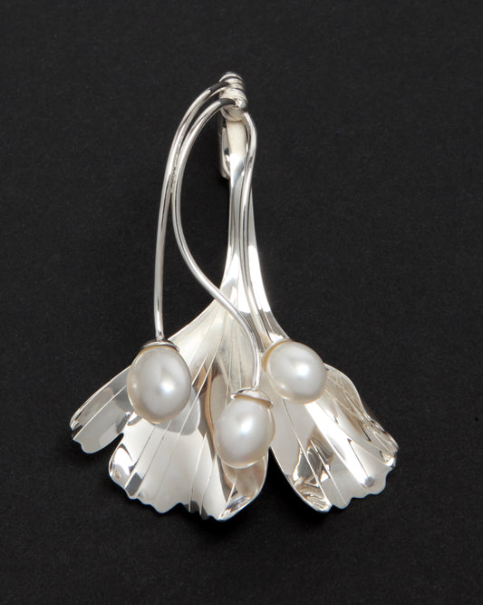 Ginkgo Leaf with Fruit (Pearls) pendant